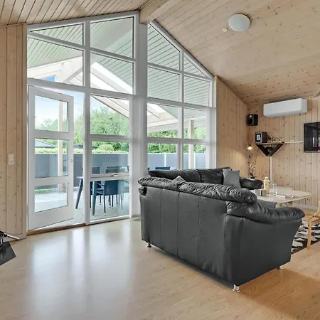 In With Sauna * Hemmet