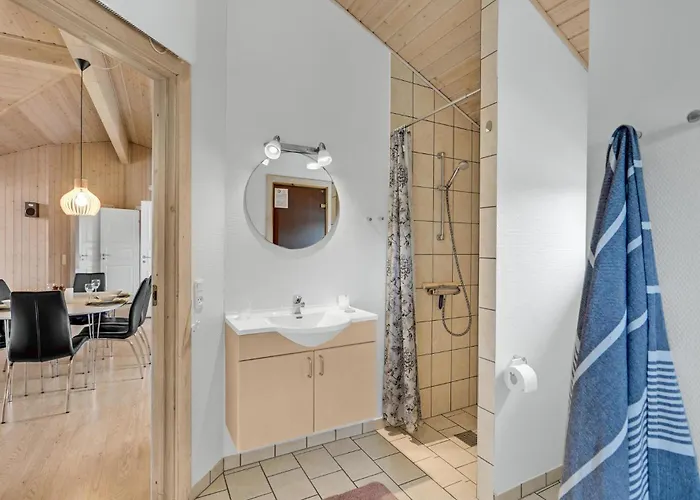 In With Sauna Σπίτι διακοπών Hemmet